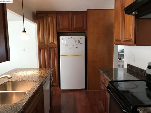 2609 Mendocino Dr, Pinole CA  94564-1120 exterior