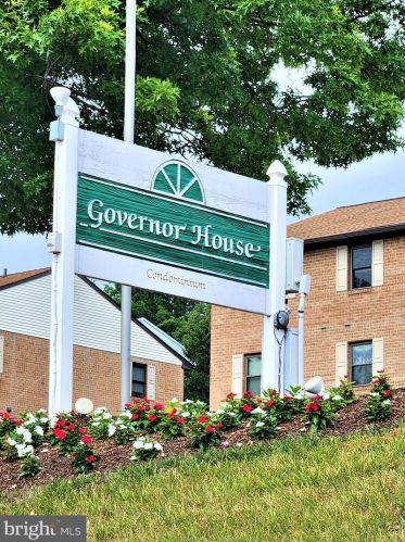 1122 Governor House Cir, Wilmington, DE 19809-2415