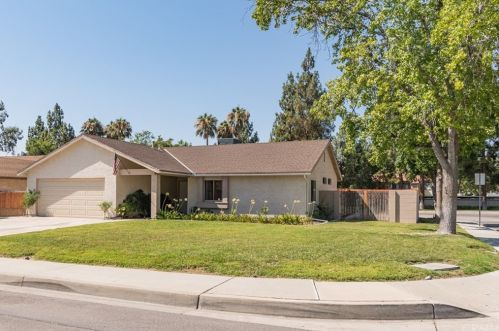 2095 48th St, San Bernardino, CA 92407-4605