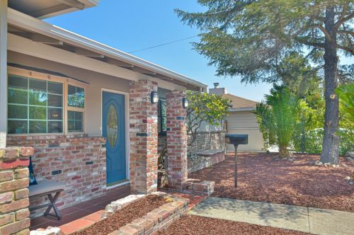 216 Hiller St, Belmont, CA 94002-2453