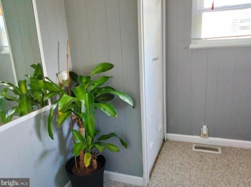 4 Oak Dr, Erial NJ  08081-1808 exterior