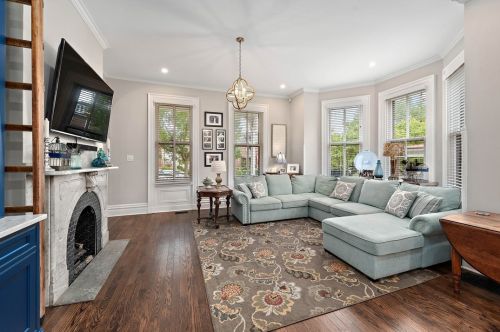 335 Chestnut St, Sewickley PA 15143-1809 exterior