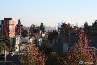 4709 Meridian Ave, Seattle, WA 98103-6937