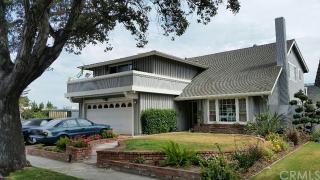 13248 Beach St, Artesia, CA 90703-1330
