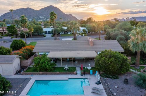 5545 69th Pl, Scottsdale AZ  85253-5928 exterior