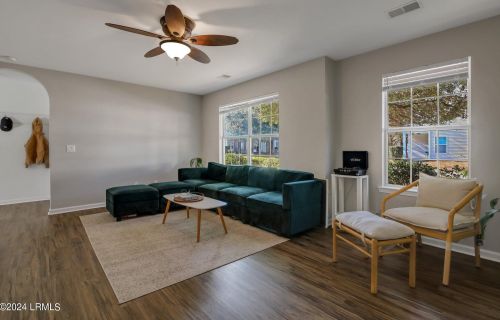 110 Slater St, Bluffton SC  29909-7812 exterior
