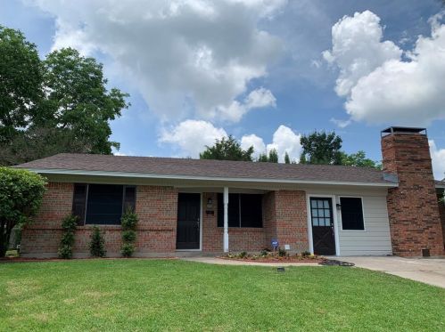 1413 Alpine St, Greenville, TX 75401-2203