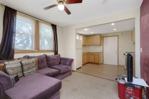 3236 James Ave, Minneapolis MN 55412-2442 exterior