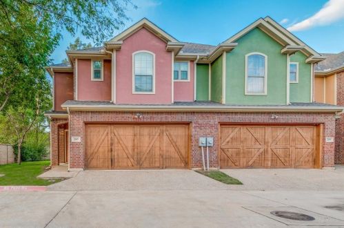 205 Corinna Ct, Hurst TX  76053-6854 exterior