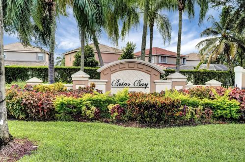 3070 Waddell Ave, West Palm Beach, FL 33411-6406