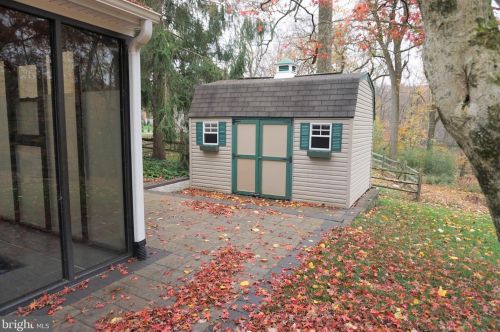 176 Dayleview Rd, Berwyn PA  19312-1207 exterior