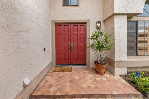 8869 La Cartera St, San Diego, CA 92129-3310