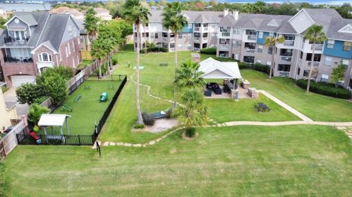 1201 Enterprise Ave, League City, TX 77573-6529