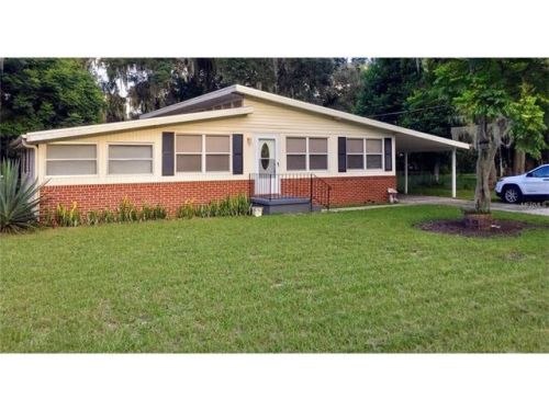 32200 Mark Ave, Tavares, FL 32778-4633