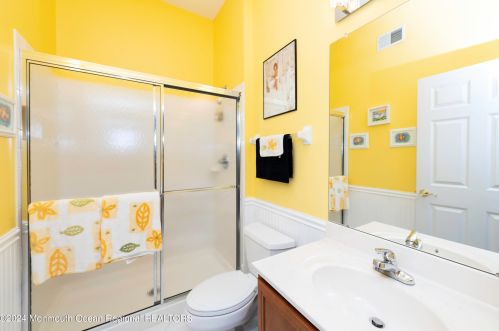 3 Shoal Rd, Jackson Twp NJ  08527-4025 exterior