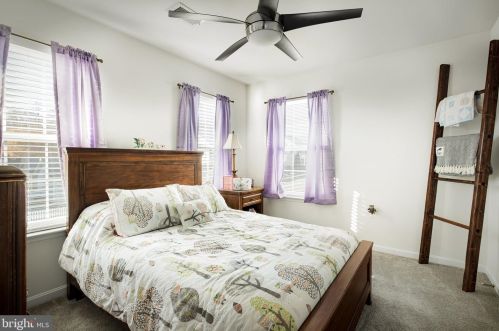 144 Colonial Dr, Charles Town WV  25414-4497 exterior