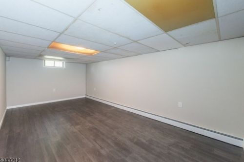 101 Mine Hill Rd, Oxford NJ  07863-3064 exterior