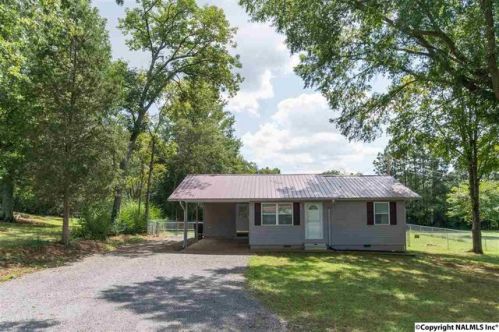 3408 Edmonds Dr, Scottsboro, AL 35769-3520