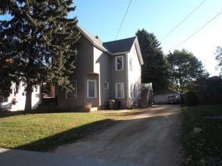 606 22nd Ave, Monroe, WI 53566-1570