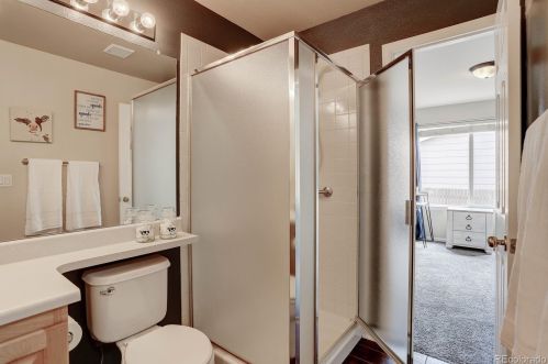 5516 Winnipeg St, Denver CO  80015-6767 exterior