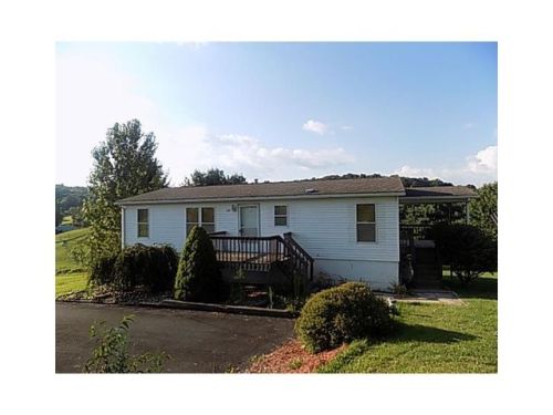 107 Pine Hill Rd, Shelocta, PA 15774-3039