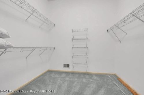 13 Silverspring Dr, Lakewood NJ  08701-7506 exterior