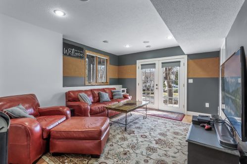 414 6th St, Hastings MN  55033-1916 exterior