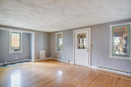 11 Stonewall Rd, Alton NH  03809-5149 exterior