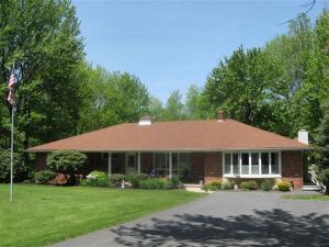 118 Ansley Rd, Paupack, PA 18451-7702