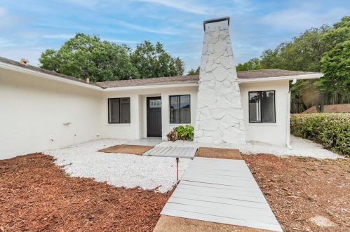 21637 Southwood Dr, Lutz FL  33549-4127 exterior