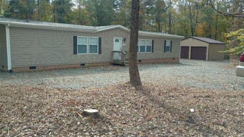 6300 Frieden Church Rd, Gibsonville, NC 27249-9735