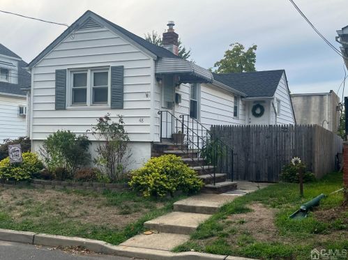 48 Wilmot St, East Brunswick, NJ 08816-2151