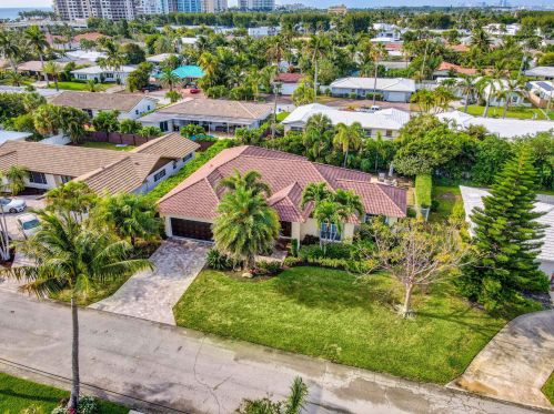 1241 Bimini Ln, West Palm Beach FL  33404-2770 exterior