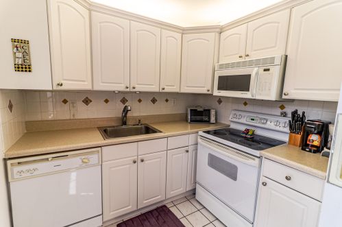 44 Flanders A, Delray Beach, FL 33484-5209
