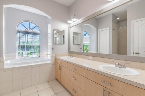 7637 Deedra Cir, Port Richey FL  34668-6454 exterior