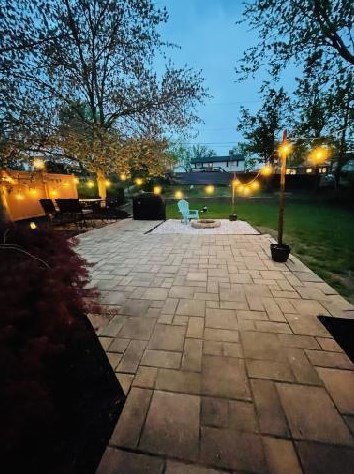 104 Hummingbird Ct, Covington KY  41018-2606 exterior