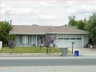 873 Welburn Ave, Gilroy, CA 95020-4014