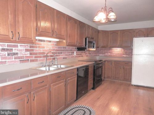 3408 3rd St, Boothwyn PA  19061-5108 exterior