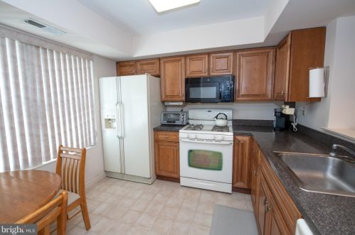 344 Independence Dr, Southampton PA  18966-2729 exterior