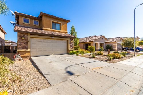 9522 Kingman St, Tolleson, AZ 85353-8556