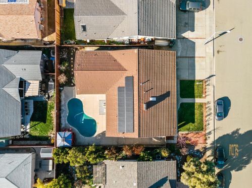 1455 Hudson Way, Livermore CA  94550-5550 exterior