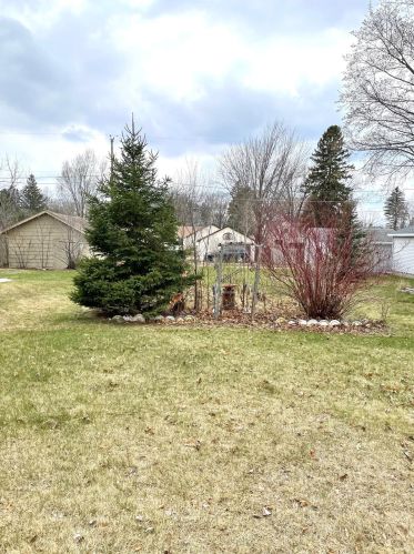1011 6th Ave, Brainerd MN  56401-2240 exterior