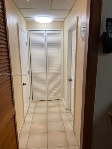 874 70th Pl, Hialeah FL  33014-5220 exterior