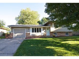 814 4th St, Ankeny, IA 50021-3307