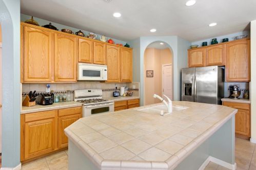 11758 Arete Way, Rancho Cordova, CA 95742-8045