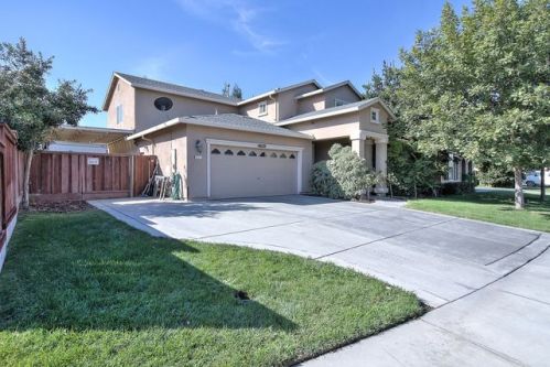 6537 Aggies Ct, Winton, CA 95388-9670
