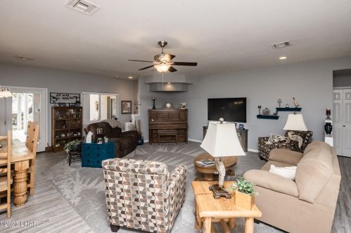 303 Pacific Dr, Lake Havasu City AZ  86406-4463 exterior