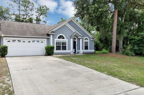 2911 Malcolm Dr, Deltona, FL 32738-1851