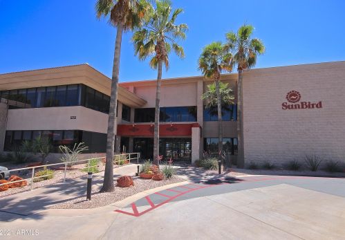 1717 Lindrick Dr, Chandler AZ 85249-5033 exterior