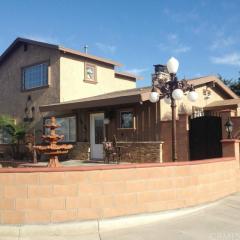 502 Double St, Long Beach, CA 90745-2121